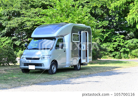 Camper auto camp outdoor 105700116