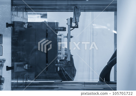 The box container part gripping by  vacuum robotic system from injection process. 105701722