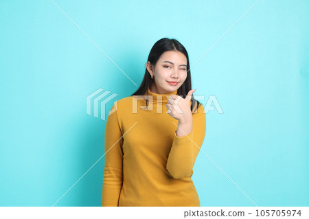 Cute Asain Woman Cute Asain Woman 105705974
