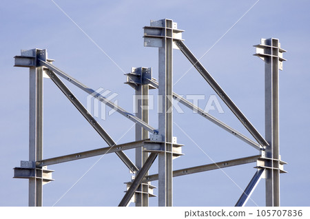 Steel framework 105707836