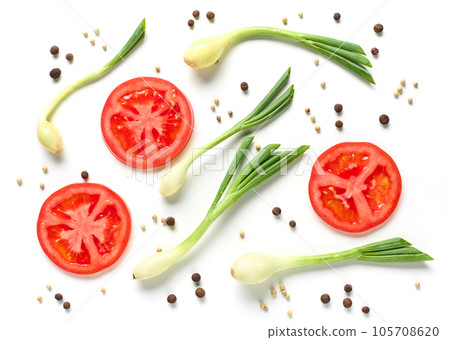 tomato slices, green onion and pepper 105708620
