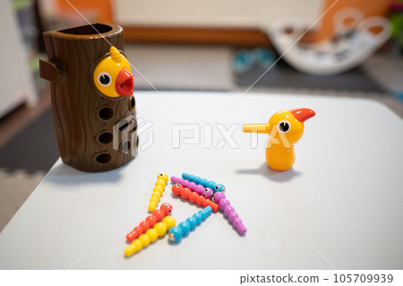 developing motor skills and thinking toys for small children developing motor skills and thinking toys for small children 105709939