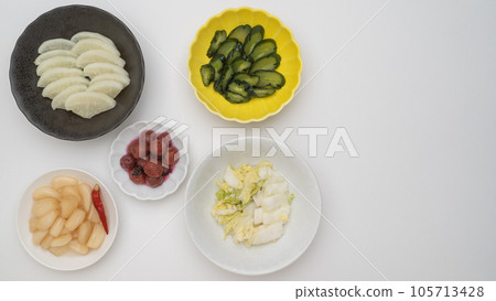 Japanese pickles image | Daikon radish, cucumber, Chinese cabbage, rakkyo, pickled plum 105713428