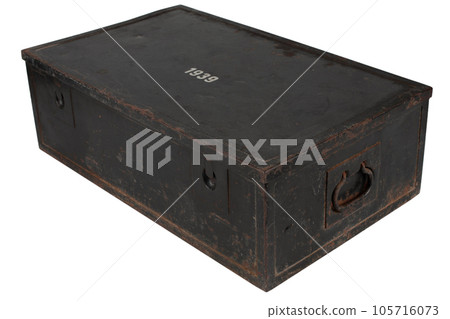 WW2 German Army ammunition wooden crate. WW2 German Army ammunition wooden crate. 105716073