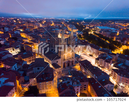 Aerial view of night Burgos 105717024