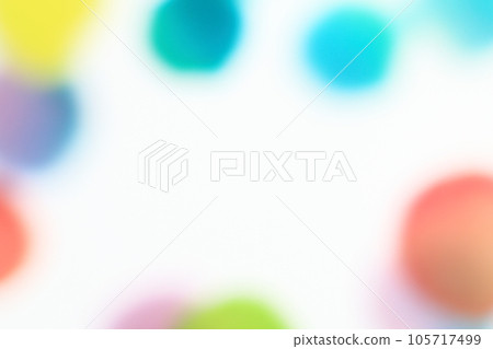 重疊的彩色圓形圖案水彩風格 105717499