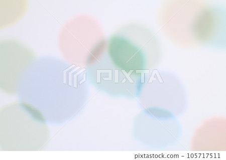 彩色柔和色彩水彩風格的圓形圖案 105717511