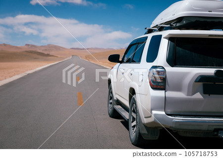 Car road trip in tibet, China Car road trip in tibet, China 105718753