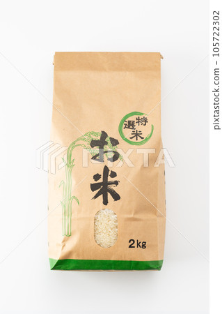 White rice 105722302