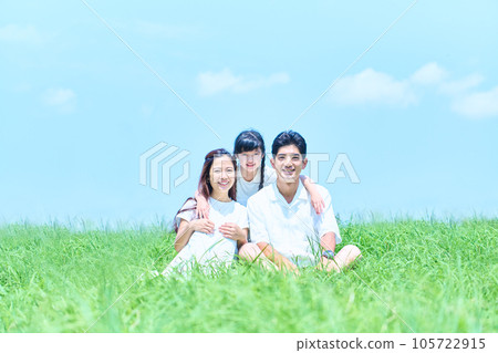 Meadow person family Meadow person family 105722915