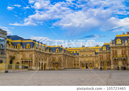 Palace of Versailles ~ Courtyard of the King ~ (France-Versailles) 105723465