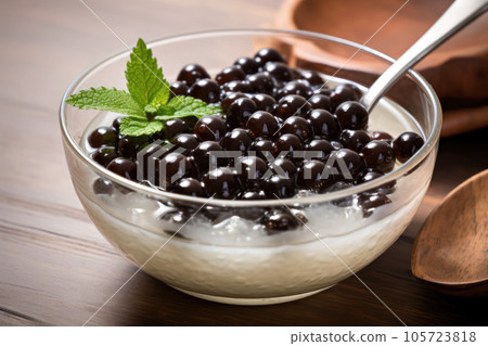 桌上美味的木薯甜點 105723818
