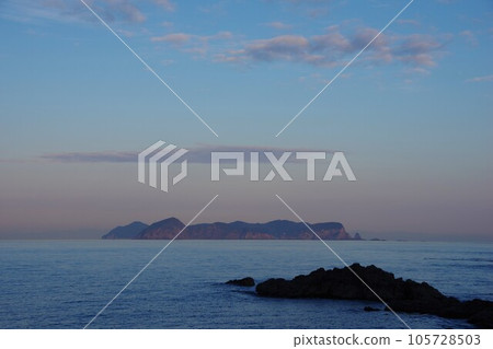 Anan City, Tokushima Prefecture View of Ishima Island from Gamoda Cape Anan City, Tokushima Prefecture View of Ishima Island from Gamoda Cape 105728503