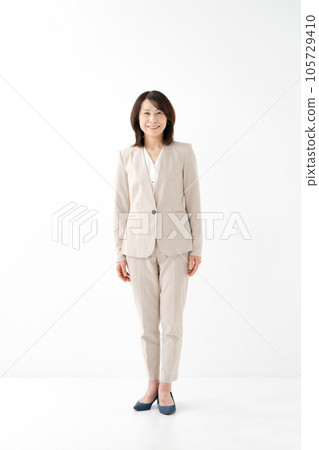 商務高級女性 105729410