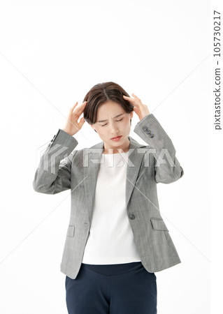Woman worried business Woman worried business 105730217