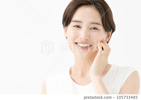 Beauty woman smile 105733485