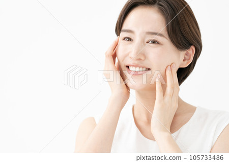 Beauty woman smile 105733486