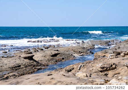 Iwami Tatamigaura: Rough seascape of the Sea of Japan, Hamada City, Shimane Prefecture 105734262