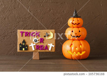 Halloween decoration trick or treat 105736188