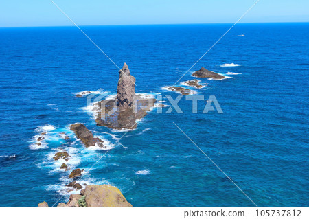 Shakotan Peninsula, Kamui Cape Kamui Rock Shakotan Peninsula, Kamui Cape Kamui Rock 105737812