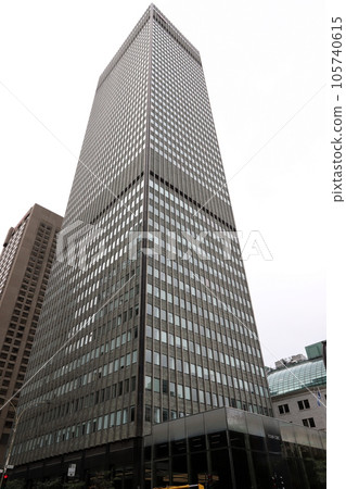 Montreal is the largest city in the Canadian province of Quebec. Montreal is the largest city in the Canadian province of Quebec. 105740615