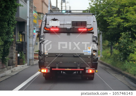 Garbage truck (garbage truck) image Garbage truck (garbage truck) image 105746143