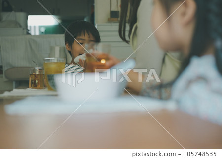 用餐 吃 飲食 105748535