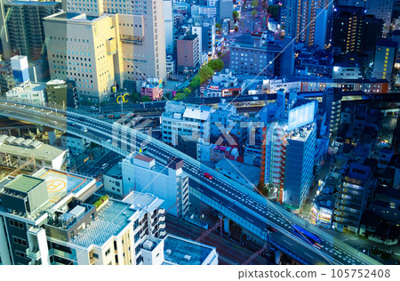 大阪市內的日落、JR東西線、JR神戶線【6分割顯示】 105752408