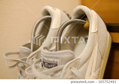 Shoekeeper for sneakers Shoekeeper for sneakers 105752491