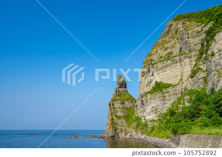 Setakamui Rock Rock shaped like a howling dog 105752892