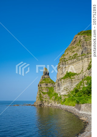 Setakamui Rock Rock shaped like a howling dog Setakamui Rock Rock shaped like a howling dog 105752893