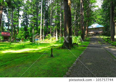 [福井縣] 平泉寺白山神社的參拜殿 105757744
