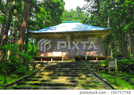 [Fukui Prefecture] Worship hall of Heisenji Hakusan Shrine 105757748