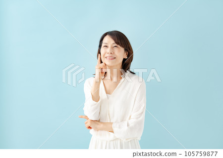 Female Portrait Smile 105759877