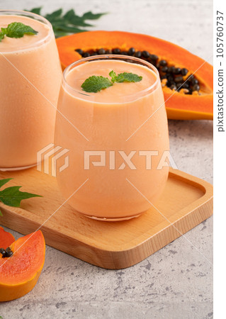 papaya fruit juice milk milkshake summer papaya smoothie パパイヤ パパイア 105760737