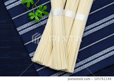 麺 105761148