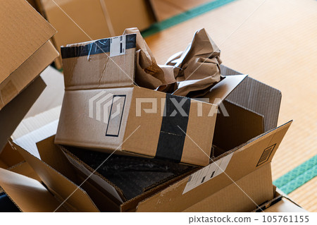 Cardboard box Cardboard box 105761155