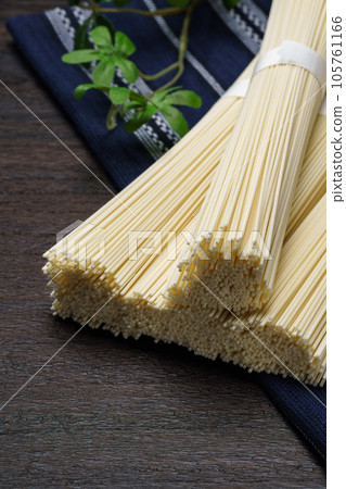 麺 105761166