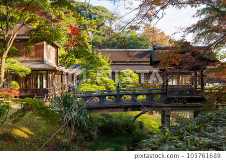 Autumn in Honmoku, Yokohama Sankei-en Garden Rinshunkaku 105761689