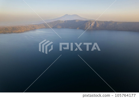 Apoyo lake in volcano crater 105764177