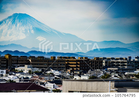 富士山和藤澤市 105764795