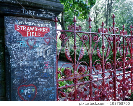 利物浦草莓園、披頭士樂隊 105768700