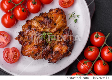 Delicious baked chicken meat with salt, spices and herbs 105769314