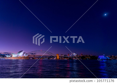 歌劇院和海港大橋 歌劇院和海港大橋 105771176