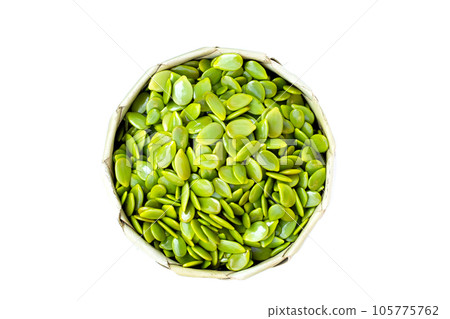 Leucaena leucocephala seeds isolated on white background 105775762