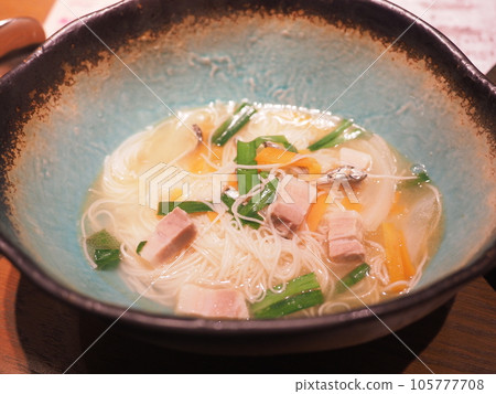奄美大島特產“油素面” 奄美大島特產“油素面” 105777708