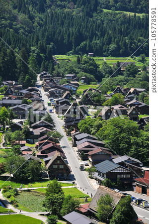 Beautiful scenery of World Heritage Shirakawa-go Gassho-zukuri style Beautiful scenery of World Heritage Shirakawa-go Gassho-zukuri style 105778591