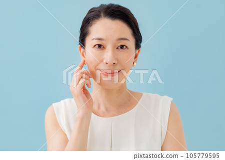 美容滋潤女性 美容滋潤女性 105779595