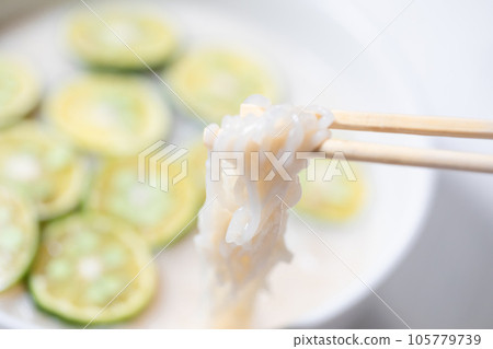 豆腐冷麵照片素材 豆腐冷麵照片素材 105779739
