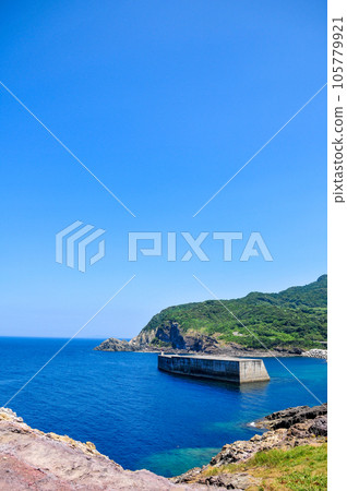 在元乃隅神社附近噴出龍宮 105779921